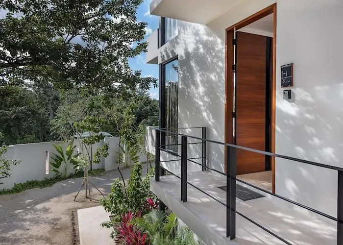 Central Park By Andiani Travel Apartment