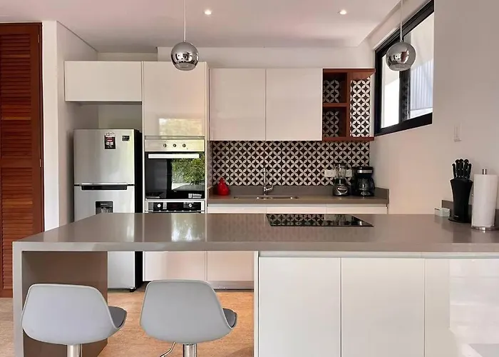Central Park By Andiani Travel Apartment *